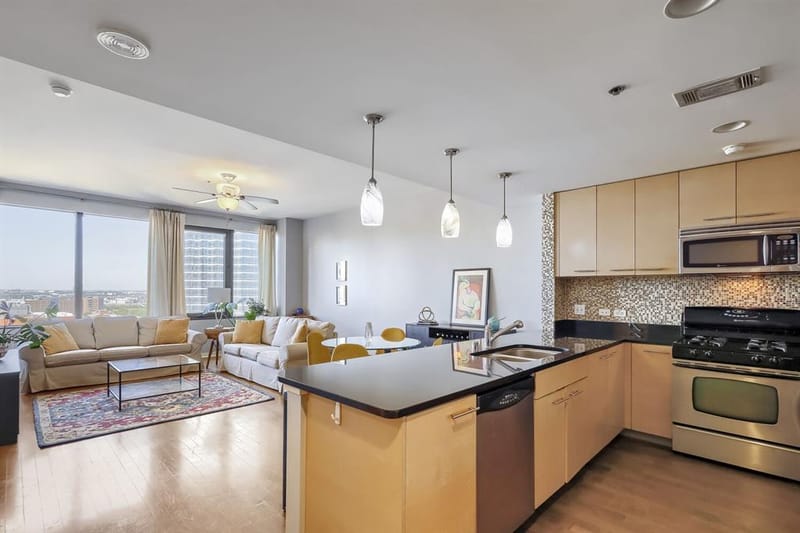 1200 Main Street # 1904, Dallas TX 75202 - Photo 11