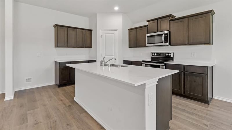 328 Ridan Drive, Waxahachie TX 75165 - Photo 9