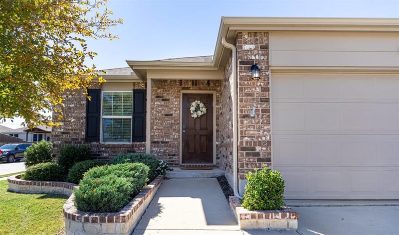 1340 Vernon Drive, Aubrey TX 76227 - Photo 6