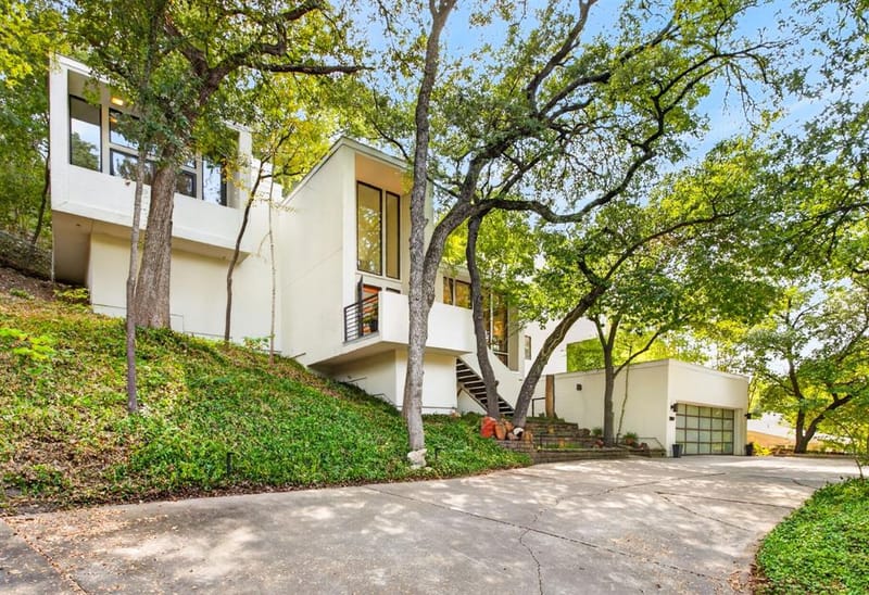 3817 Harlanwood Drive, Fort Worth TX 76109