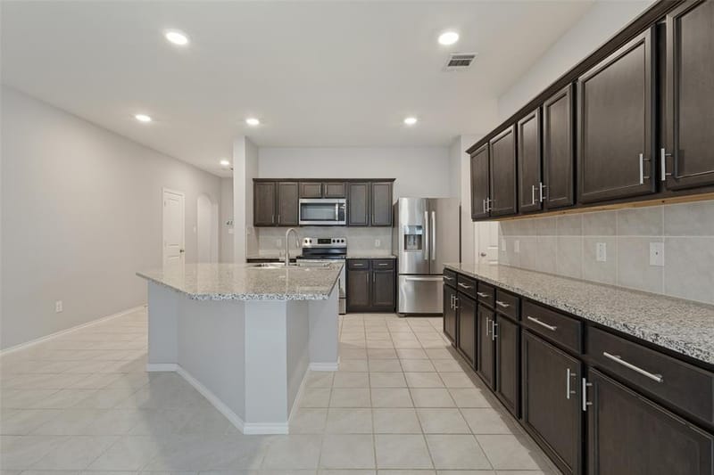 1113 Meadow Side Drive, Princeton TX 75407 - Photo 9
