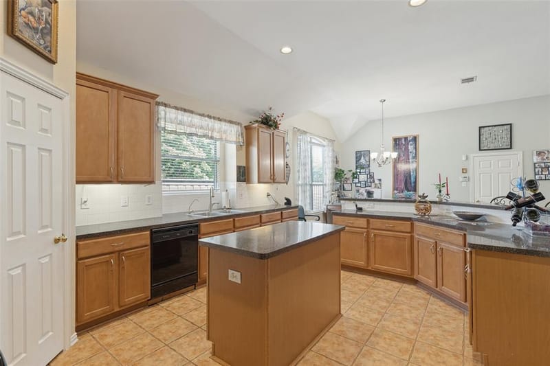 5000 Adolphus Drive, Frisco TX 75035 - Photo 10