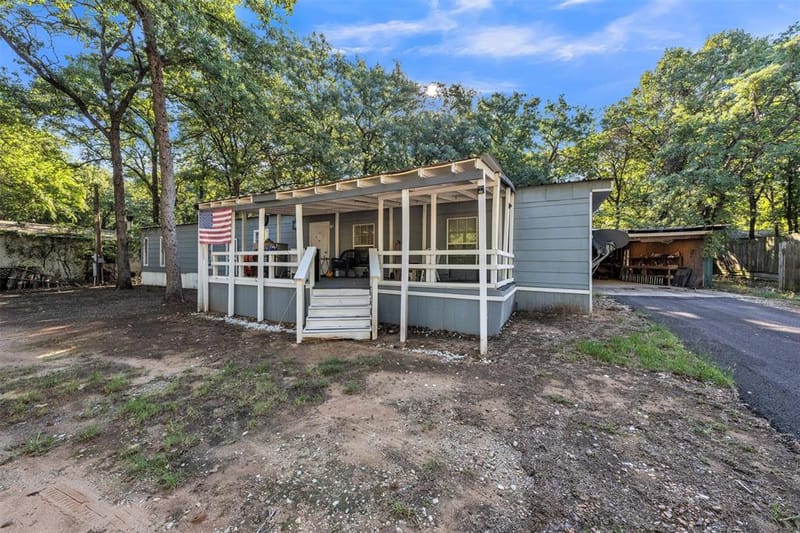 4647 Lyndi Lane, Granbury TX 76049 - Photo 5