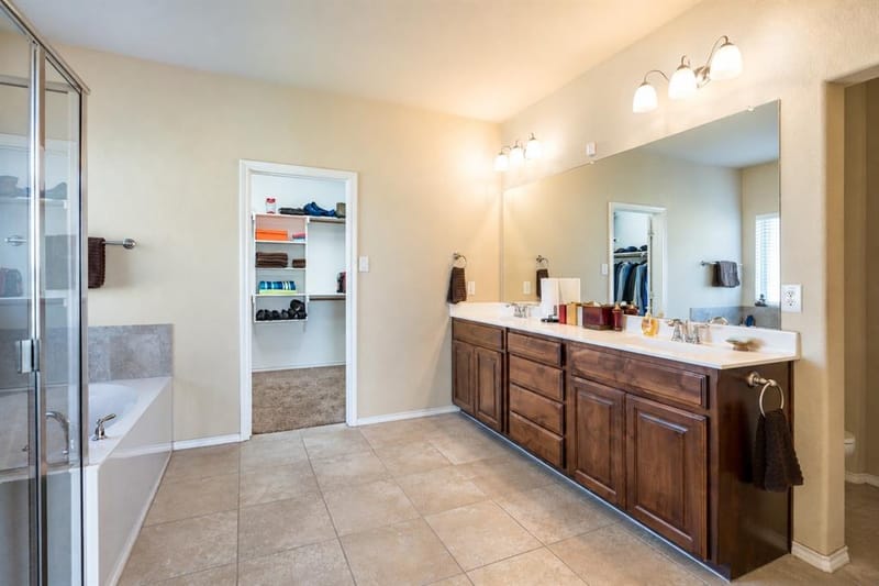 1300 Bellingham Circle, Glenn Heights TX 75154 - Photo 20