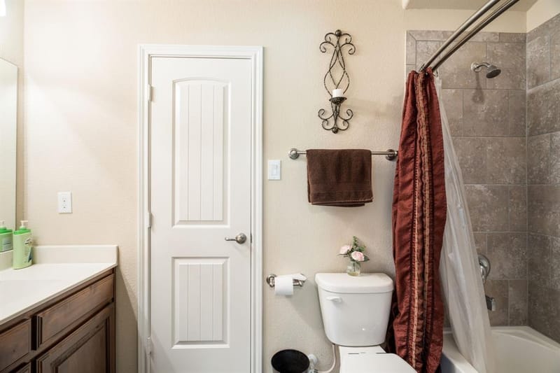 1300 Bellingham Circle, Glenn Heights TX 75154 - Photo 10