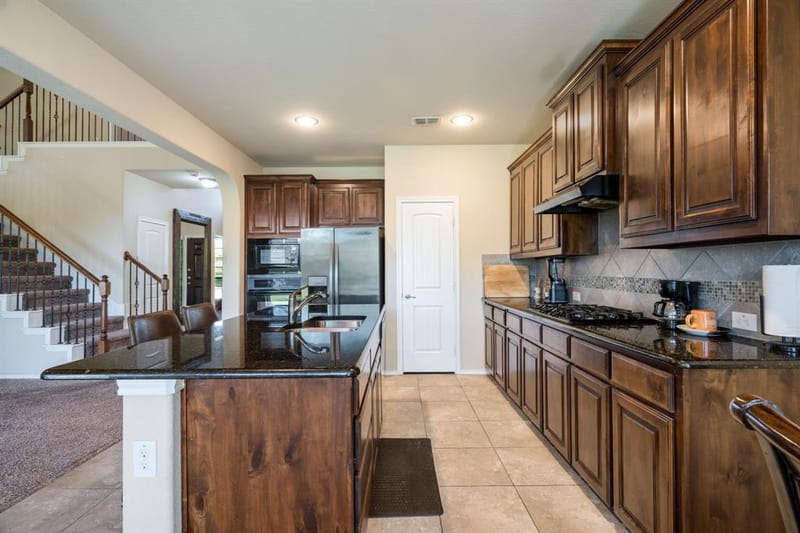 1300 Bellingham Circle, Glenn Heights TX 75154 - Photo 11