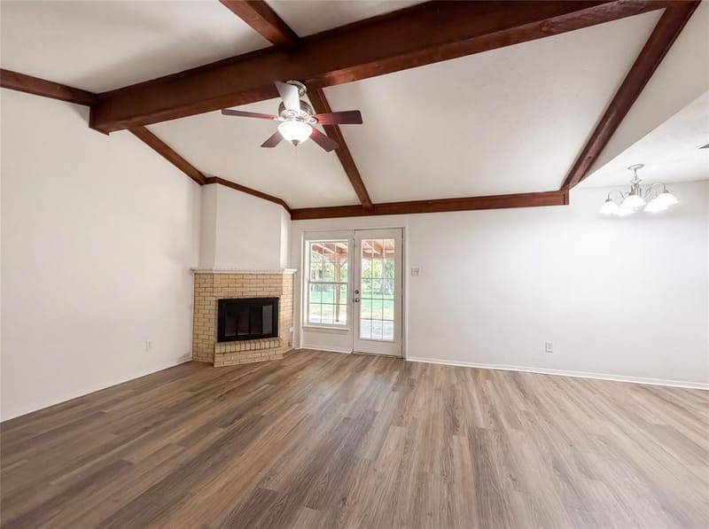 1500 Janann Avenue, Arlington TX 76014 - Photo 2
