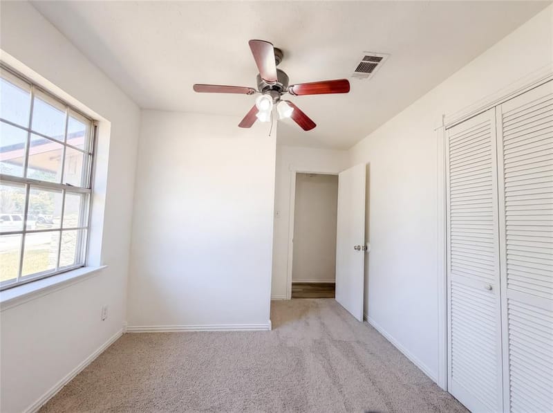 1500 Janann Avenue, Arlington TX 76014 - Photo 6