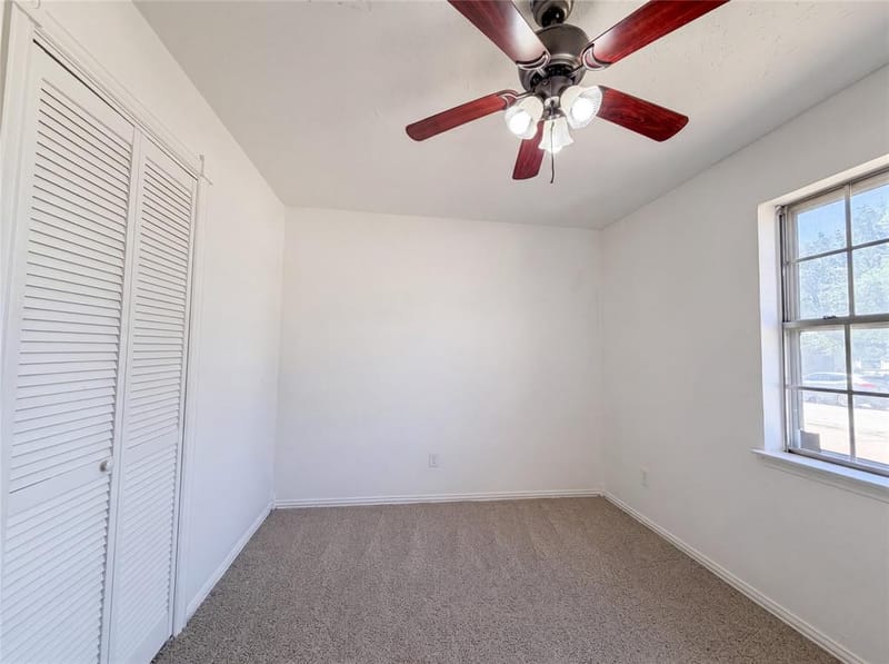 1500 Janann Avenue, Arlington TX 76014 - Photo 5