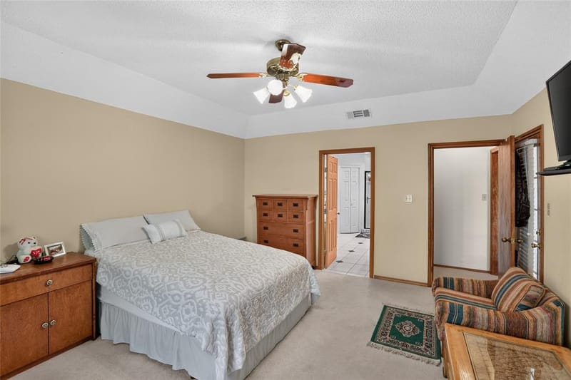3910 Cross Bend Court, Arlington TX 76016 - Photo 13