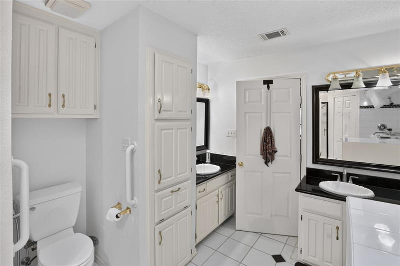 3910 Cross Bend Court, Arlington TX 76016 - Photo 16
