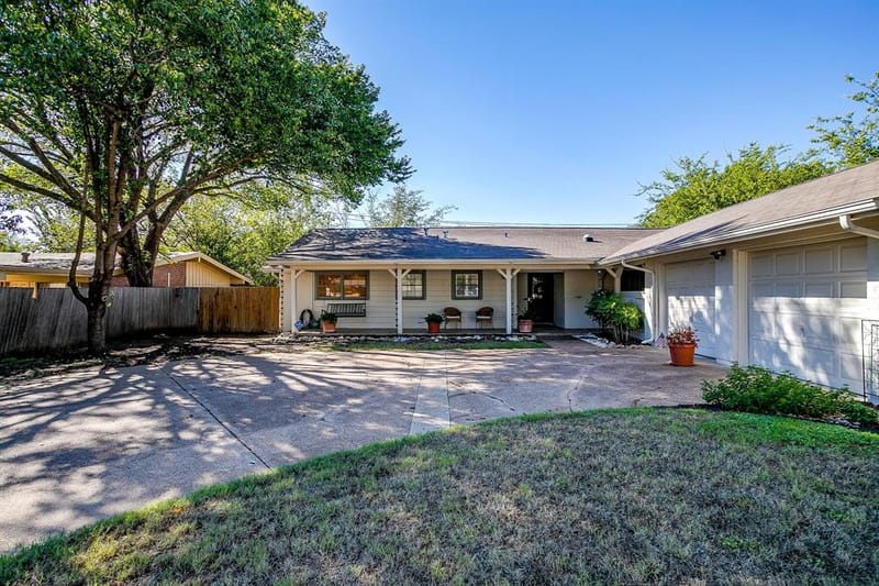 4621 Fawn Drive, Fort Worth TX 76132 - Photo 3