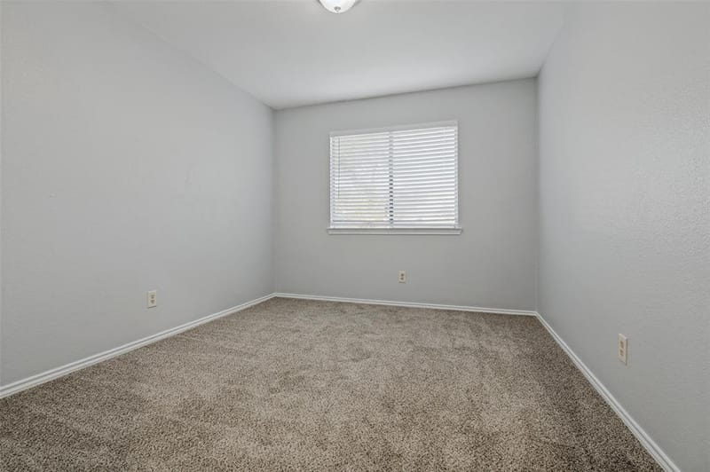 3174 Cross Creek Circle, Grand Prairie TX 75052 - Photo 18