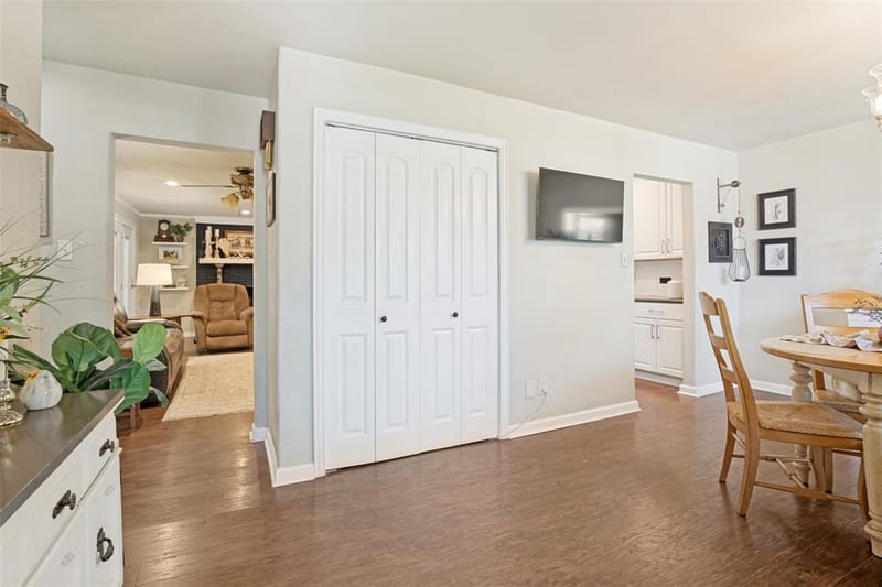 510 Northside Avenue, Lewisville TX 75057 - Photo 9