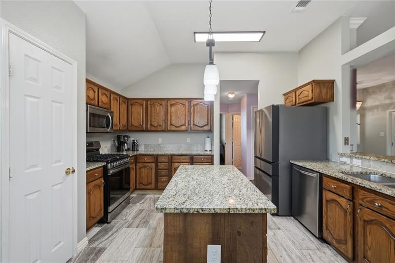 1125 Bayfield Drive, Denton TX 76209 - Photo 13