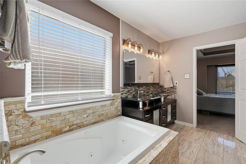 1125 Bayfield Drive, Denton TX 76209 - Photo 22