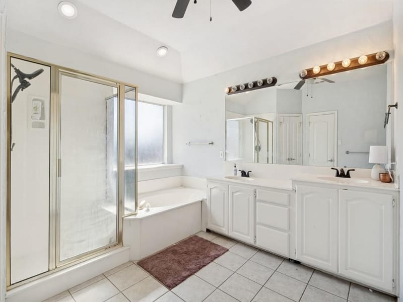 2514 Fallview Lane, Carrollton TX 75007 - Photo 17