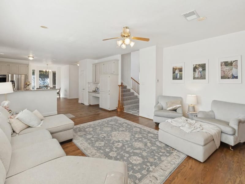 2514 Fallview Lane, Carrollton TX 75007 - Photo 9