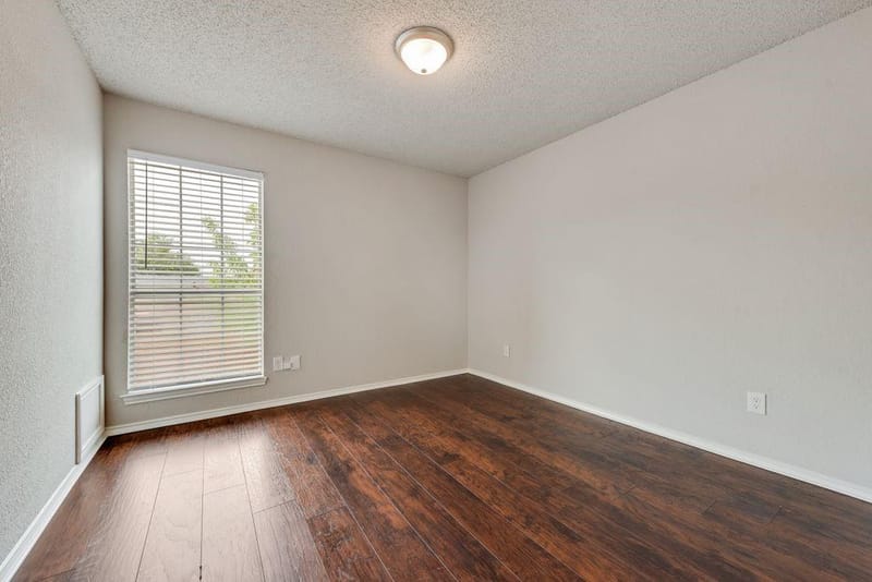 2001 Village Creek Drive, Garland TX 75040 - Photo 20