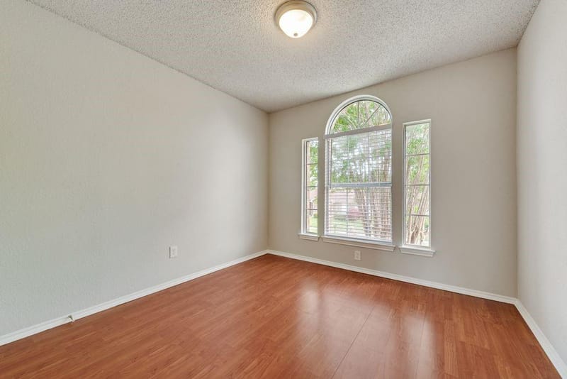 2001 Village Creek Drive, Garland TX 75040 - Photo 18