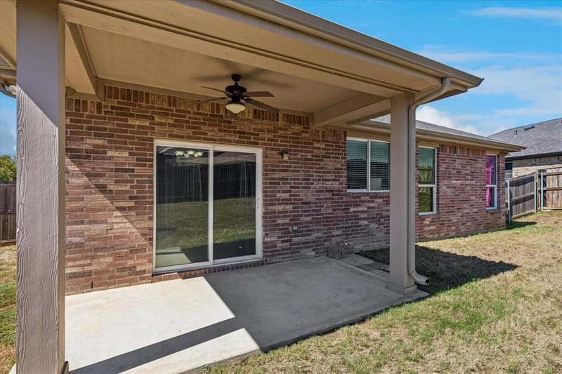 244 Rock Meadow Drive, Crowley TX 76036 - Photo 21