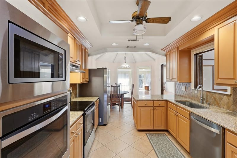 2700 Nighthawk Drive, Plano TX 75025 - Photo 8