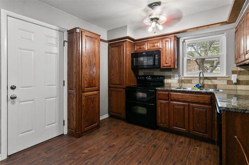 4617 Driskell Boulevard, Fort Worth TX 76107 - Photo 12