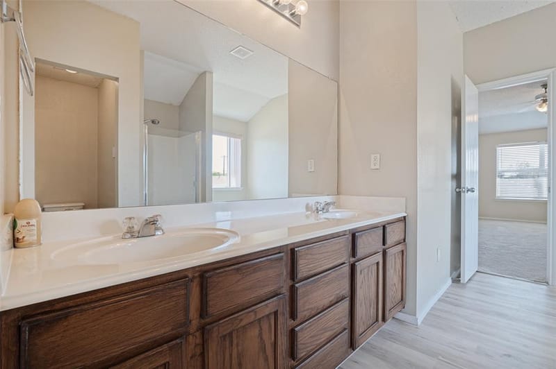 1308 Arbordale Court, Lancaster TX 75134 - Photo 9