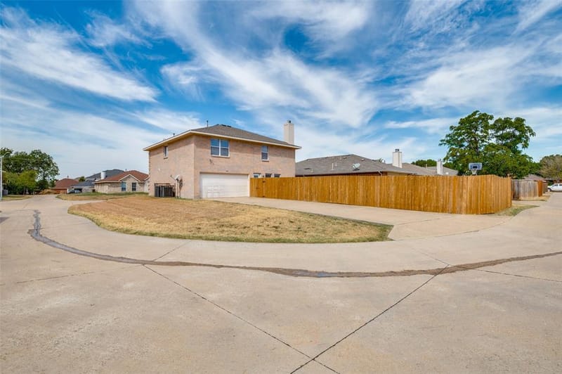 1308 Arbordale Court, Lancaster TX 75134 - Photo 14