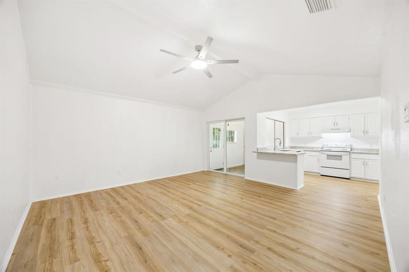 744 Salsbury Circle, Arlington TX 76014 - Photo 11