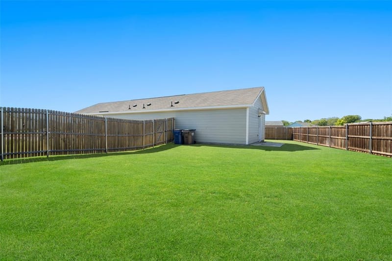 250 Herman Lane, Princeton TX 75407 - Photo 20