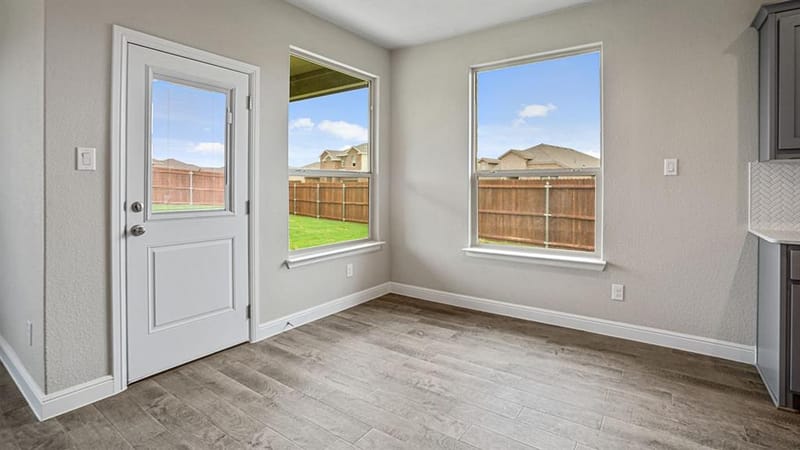 1413 CANTERBURY Trail, DeSoto TX 75115 - Photo 13