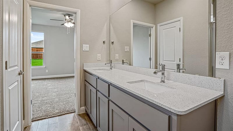 1413 CANTERBURY Trail, DeSoto TX 75115 - Photo 21
