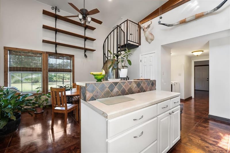 5827 SE County Road 1095, Corsicana TX 75109 - Photo 16
