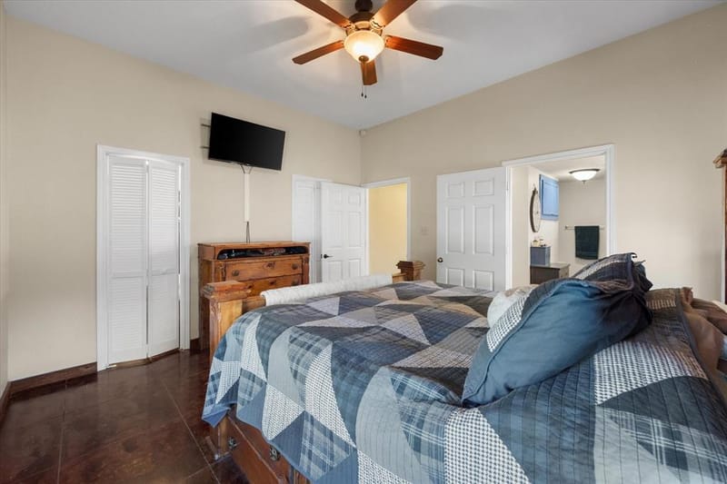 5827 SE County Road 1095, Corsicana TX 75109 - Photo 22