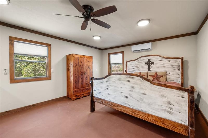 5827 SE County Road 1095, Corsicana TX 75109 - Photo 33