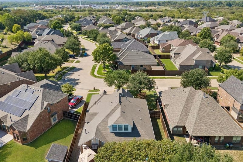 2403 Laguna Lane, Arlington TX 76012 - Photo 34