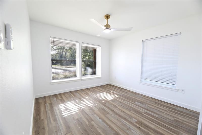 506 Lindsey Street, Bowie TX 76230 - Photo 18