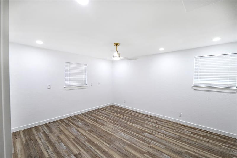 506 Lindsey Street, Bowie TX 76230 - Photo 25