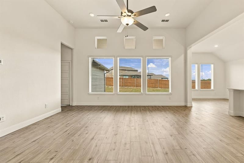 4047 Bedford Drive, Crandall TX 75114 - Photo 7