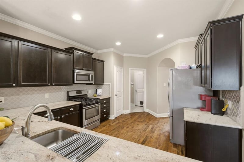1411 Saint Johns Drive, Van Alstyne TX 75495 - Photo 10