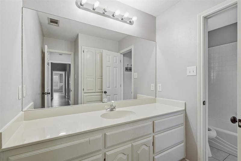 8824 Jason Court, North Richland Hills TX 76182 - Photo 32
