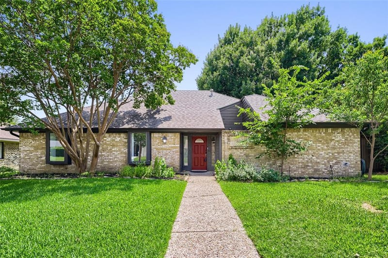 6234 La Cosa Drive, Dallas TX 75248