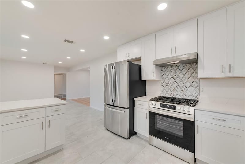 2643 San Medina Avenue, Dallas TX 75228 - Photo 10