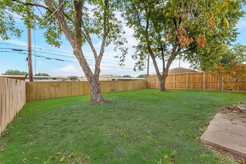 2643 San Medina Avenue, Dallas TX 75228 - Photo 19