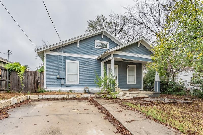 212 N Ruddell Street, Denton TX 76205