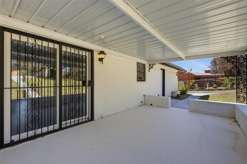 2313 Clearview Drive, Fort Worth TX 76119 - Photo 27
