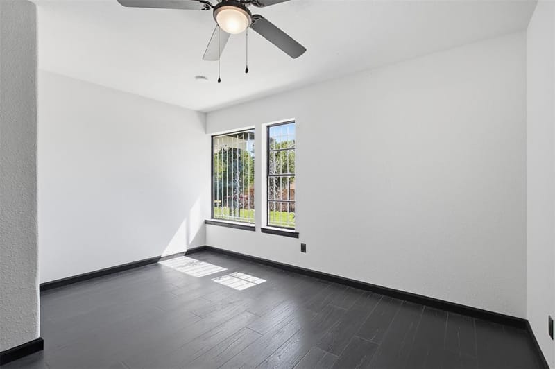 2313 Clearview Drive, Fort Worth TX 76119 - Photo 26
