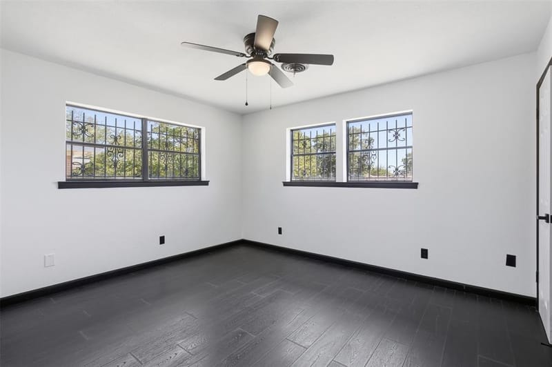 2313 Clearview Drive, Fort Worth TX 76119 - Photo 20