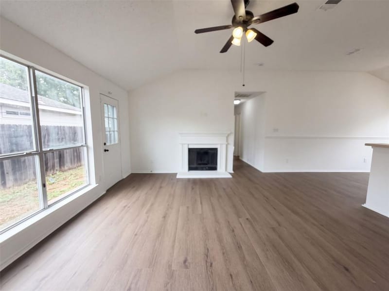 1033 Olivewood Lane, Fort Worth TX 76140 - Photo 3